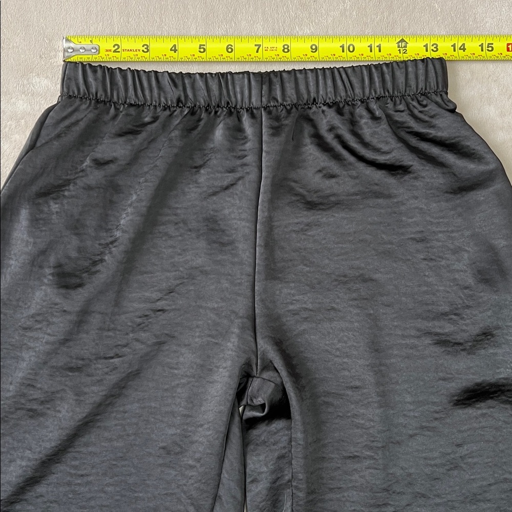 Planet by Lauren G Silk Joggers. Women’s Size 1 - Picture 5 of 10